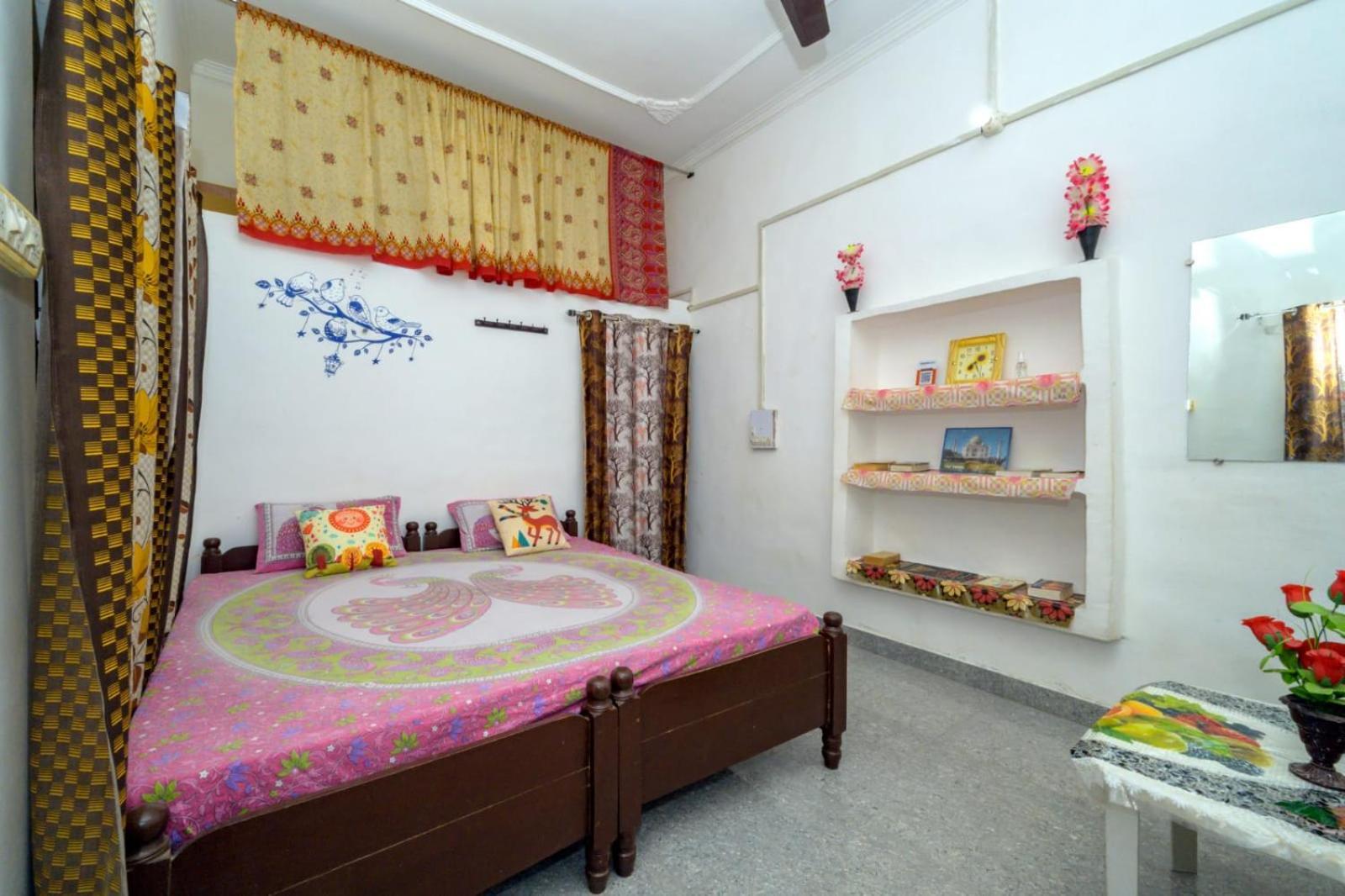 Khajuraho Homestay Eksteriør bilde